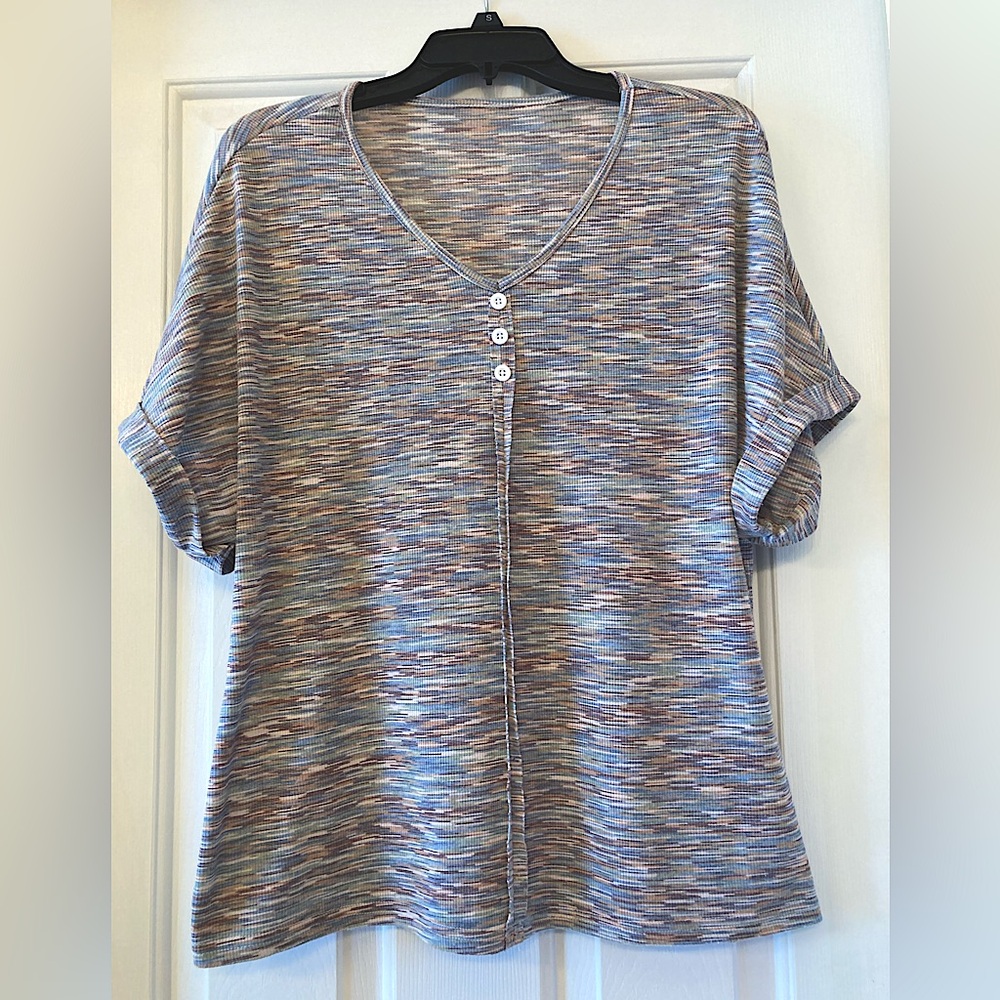 SHEIN size small multi color short sleeve top